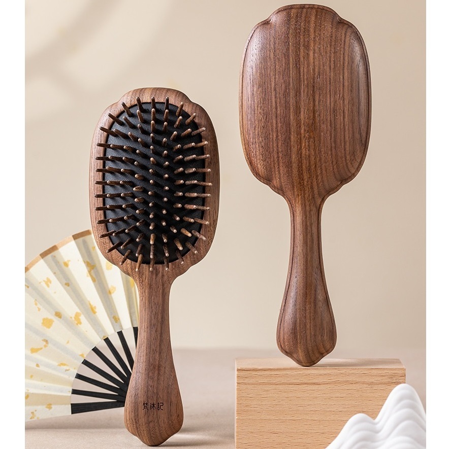 Message hair brush