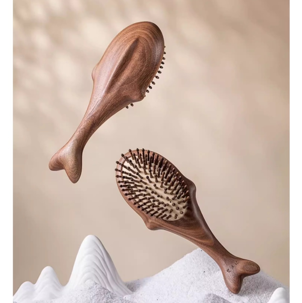 Hair massage brush