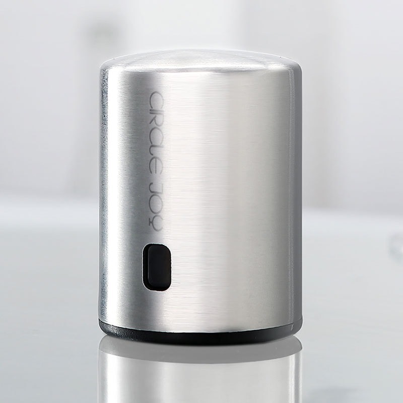 Memory wine vacuum stopper