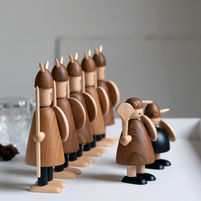 Creative wood ornament Virgin