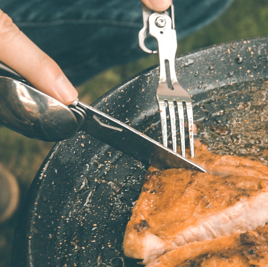 EDC multiuse outdoor dinnerware