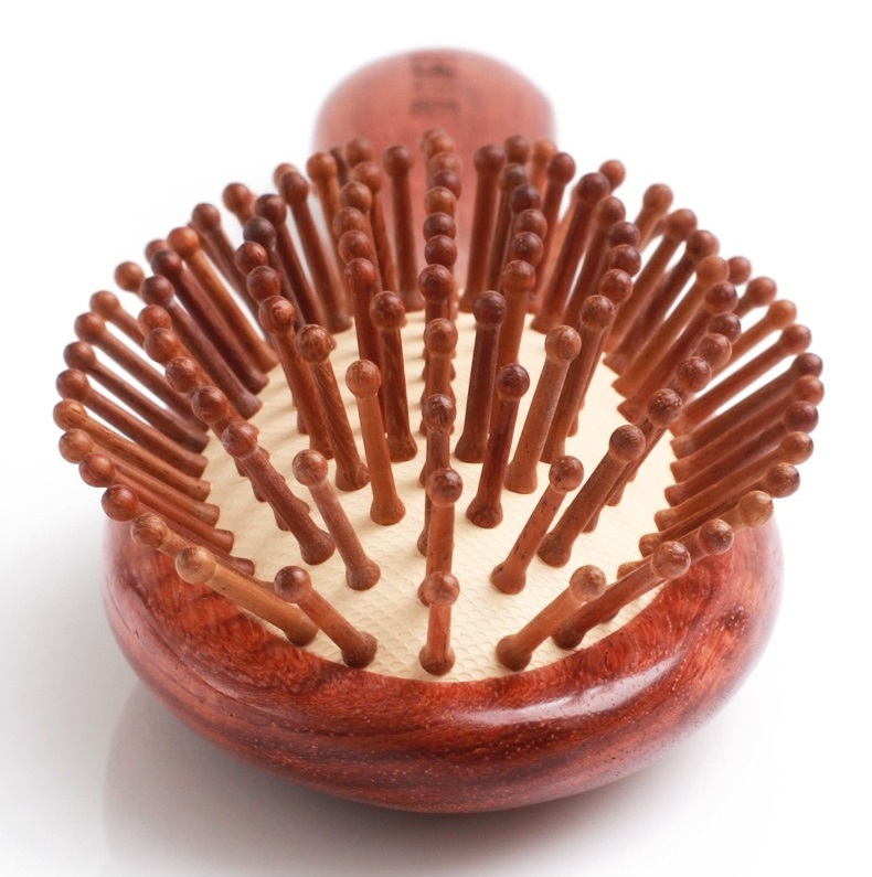 Hair massage brush