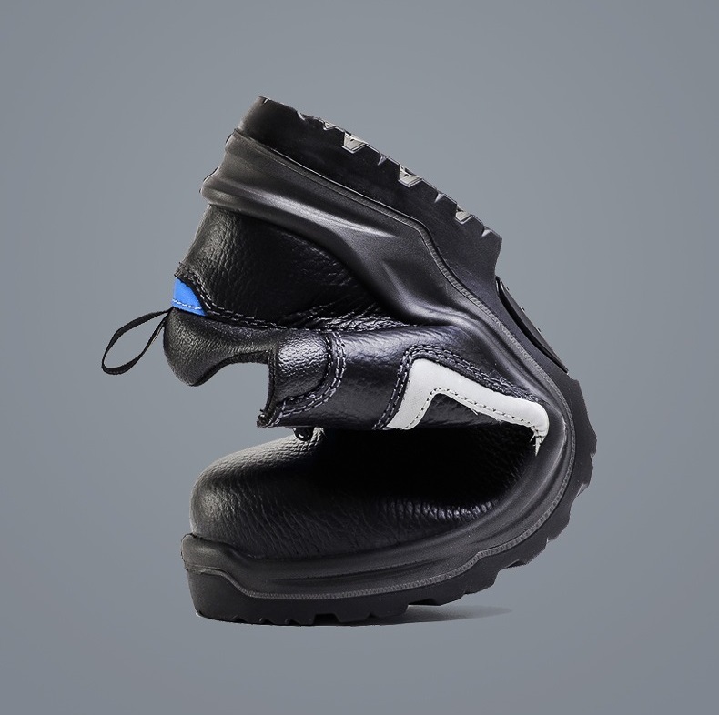 Dielectric shoes 6KV insulation