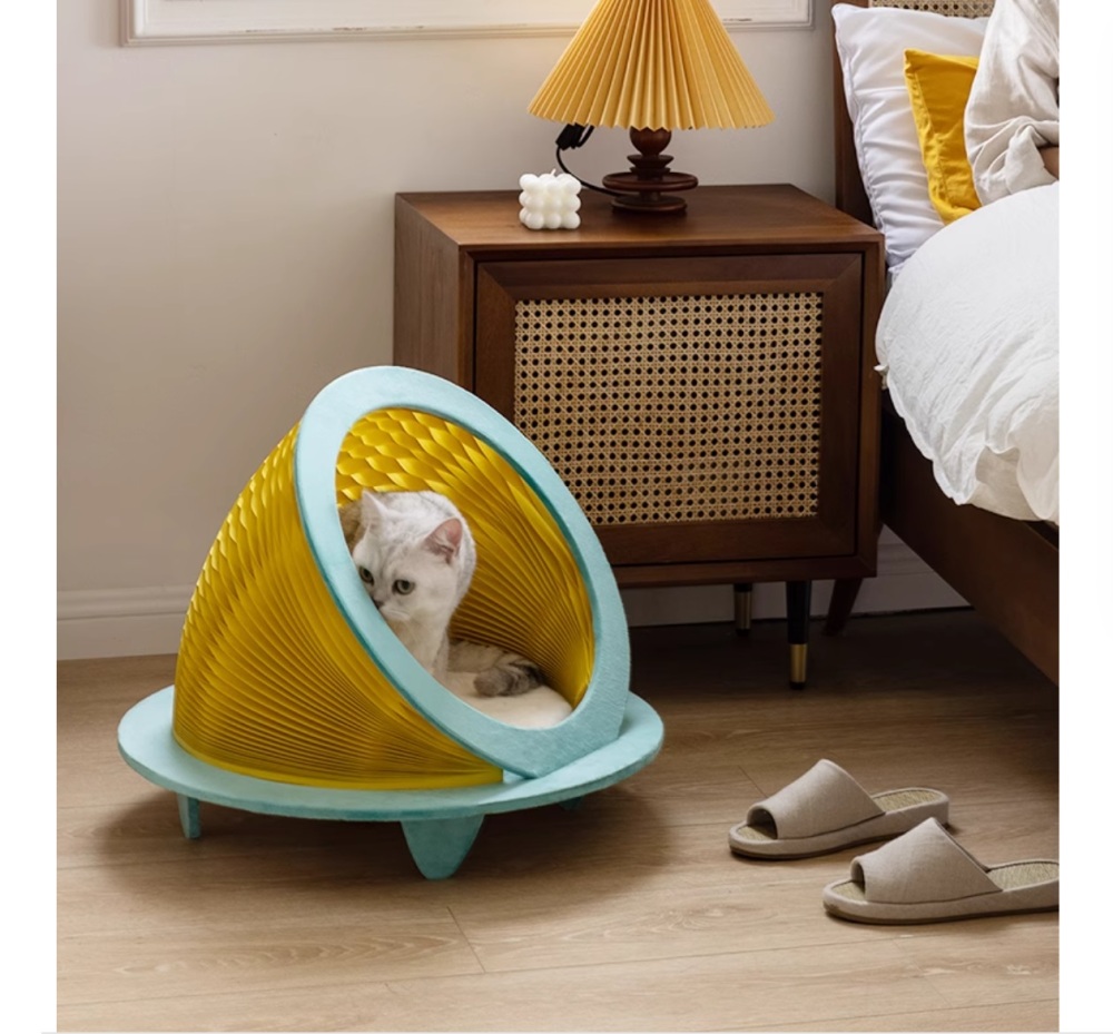 Breathable cat house