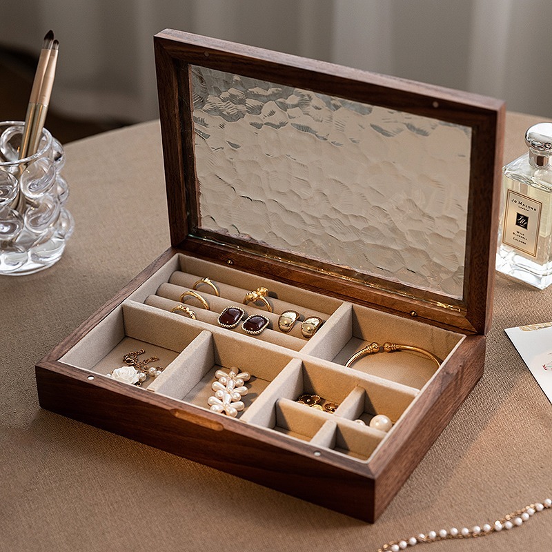 Jewelry organizer box glass lid