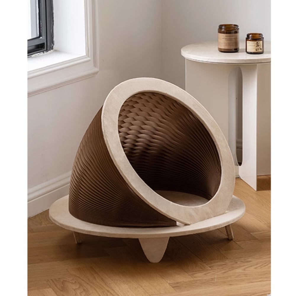 Breathable cat house