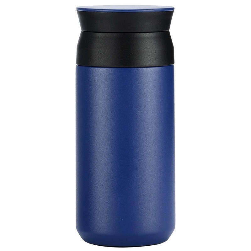 Vacuum insulated bottle