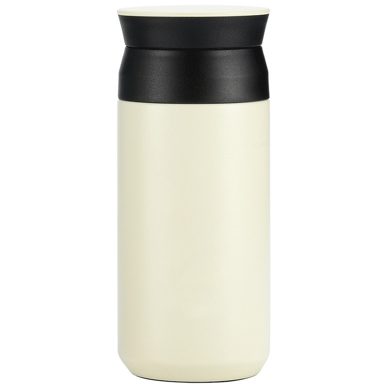 Vacuum insulated bottle