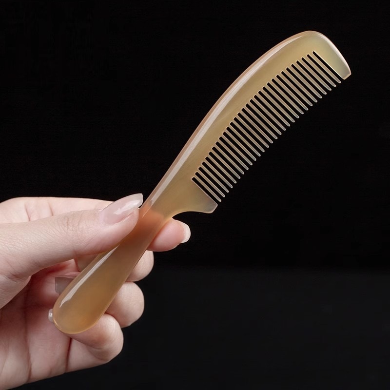 Blood cyculation hair brush