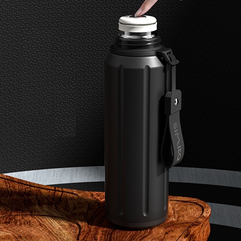 Travel insulated bottle