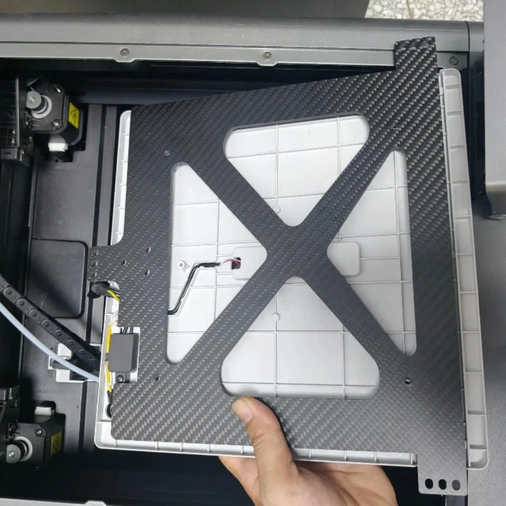 Blurolls ycubic Kobra S1/S1C Carbon Fiber Y-Carriage - 4mm CNC-Machined Plate for High-Speed Printing & Reduced Vibration