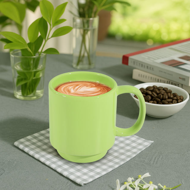 US warehouse 15oz colored glossy ceramic sublimation mug with bottom and black plastic lids