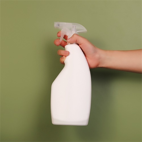 Trigger 500ml HDPE Cosmetic Bottles White Fine Mist Refillable Spray Bottles 28/410
