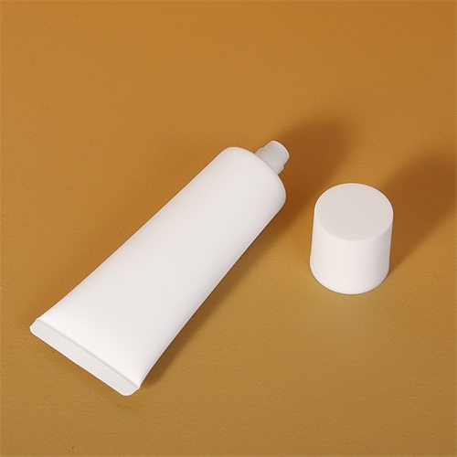 60ml 80ml White Cosmetic PE Squeeze Tube for Skincare Packaging D35mm