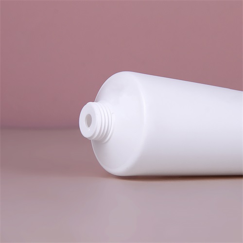 3oz D40m White Cosmetic PE Squeeze Tubes for Lotion With Flip Cap Custom Logo