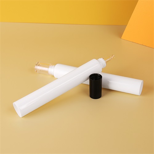 Custom 5/10/15ml White Plastic Tube with Glass Long Nozzle Concealer Clear Dropper Applicator for Essential Oil