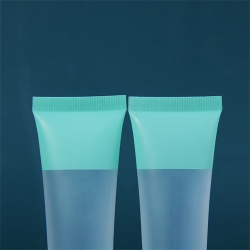 High Quality Double color Cosmetic PE Tube D20mm Soft Tube with Screw Cap Squeezable for Scrubs Body Lotion Cosmetic Packaging