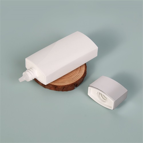 50ml White Empty HDPE Square Sunscreen Bottle Plastic Squeeze Lotion Bottles