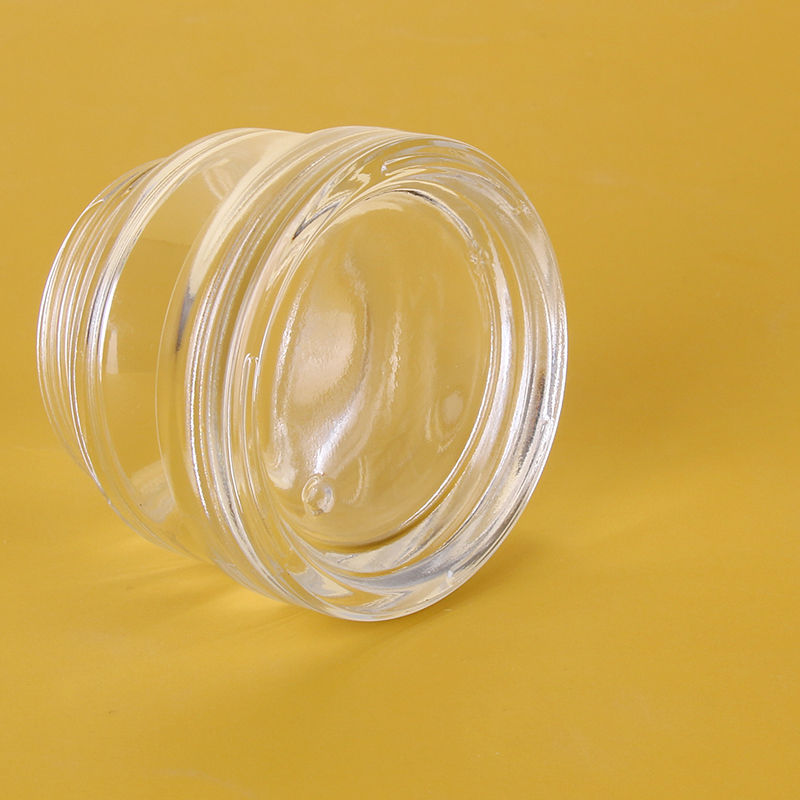 Custom Refillable 50g Luxury Glass Jars Face Cream Cosmetic Packaging With Screw Big Golden Lid
