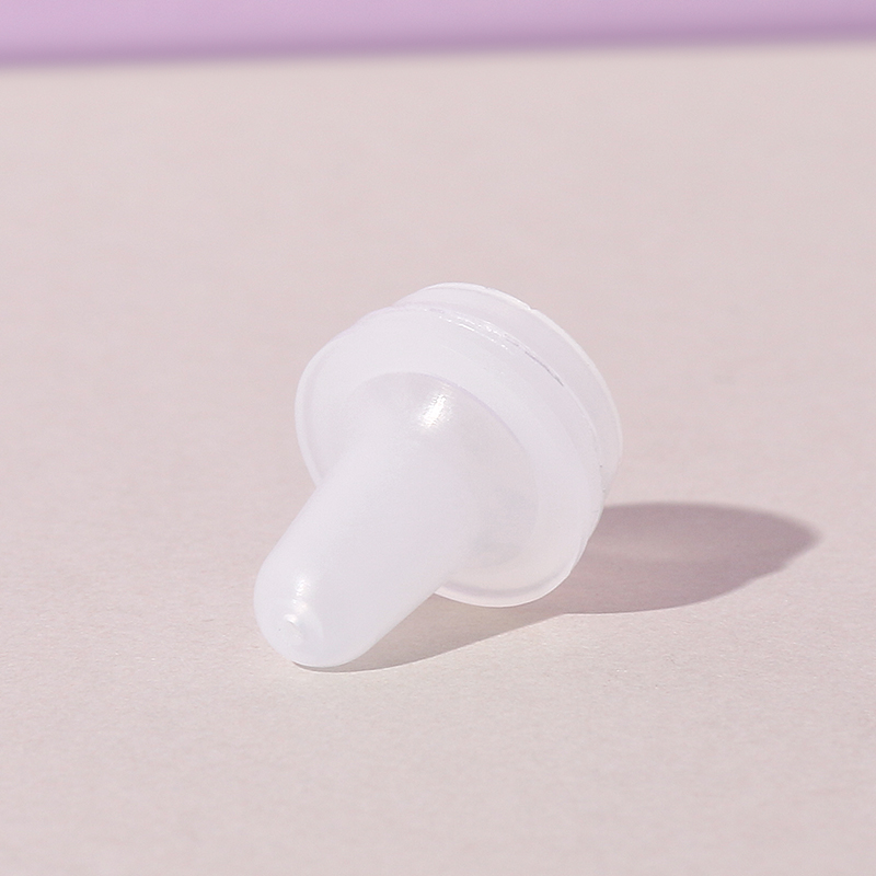 Mini 12ml squeezable plastic eye-drop bottle custom skincare packaging