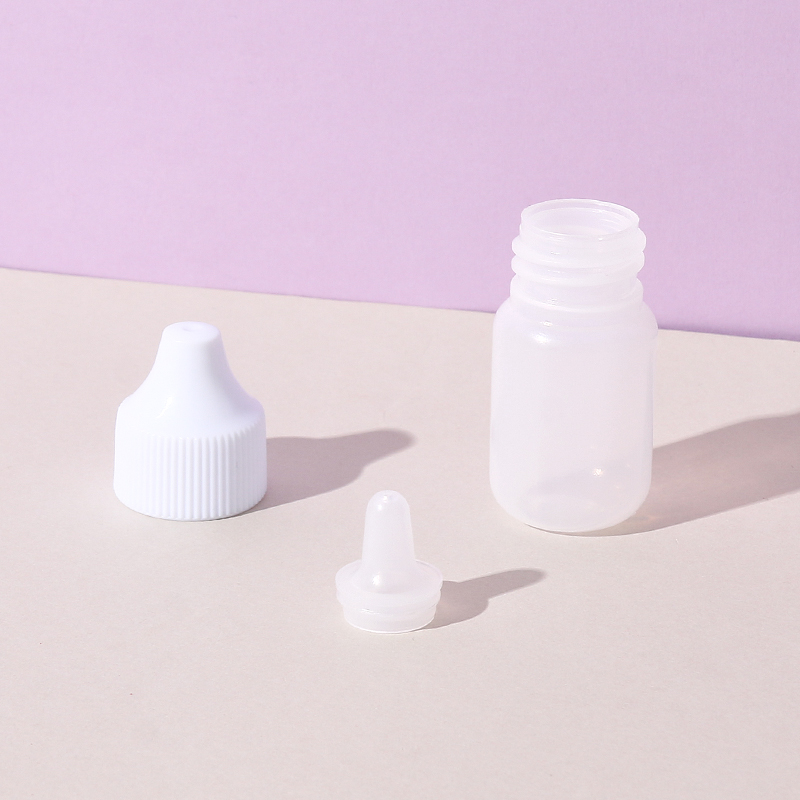 Mini 12ml squeezable plastic eye-drop bottle custom skincare packaging