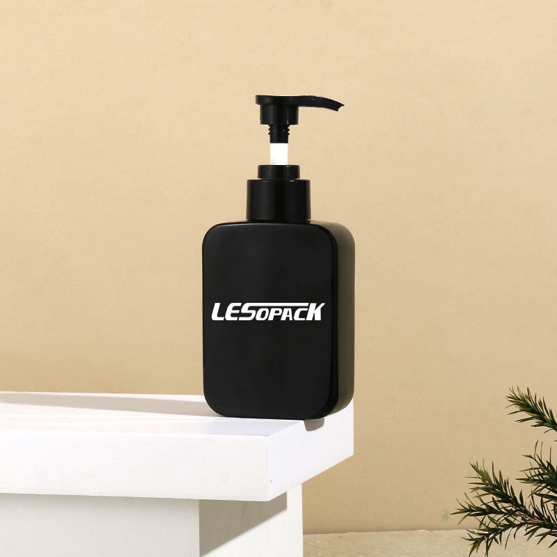 New arrival luxury 150ml PET lotion bottle square shampoo body wash skincare packaging