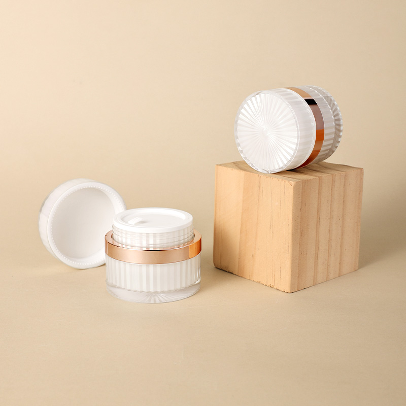 New luxury customized round 30g 50g acrylic cream jar plastic empty container