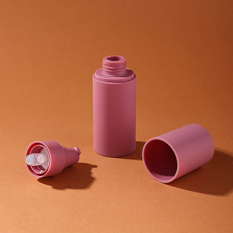 New arrival cylindrical 60ml 100ml plastic lotion airless bottle empty cosmetic dispenser