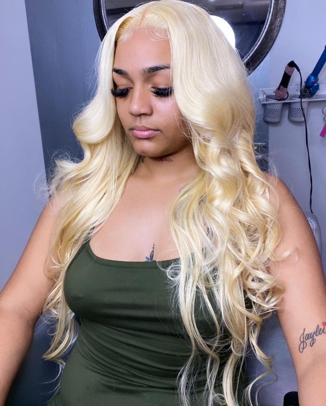 Human Hair Wigs Vs Weave Hair Which One Is Better For You?