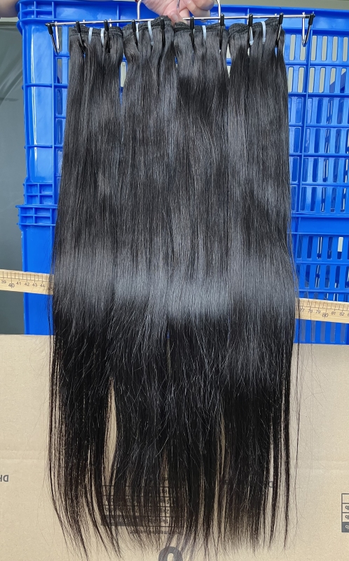 iqueenla Best Straight Raw Hair 3 Bundles with 4x4 HD Lace Closure