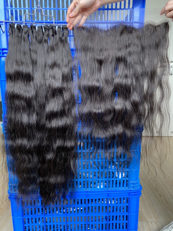 iqueenla Indian Wavy Raw Hair 3 Bundles with 13x4 HD Lace Frontal