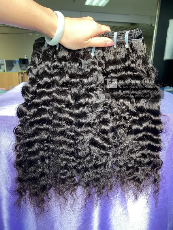 iqueenla Indian Curly Bundle High Quality Raw Hair Weave