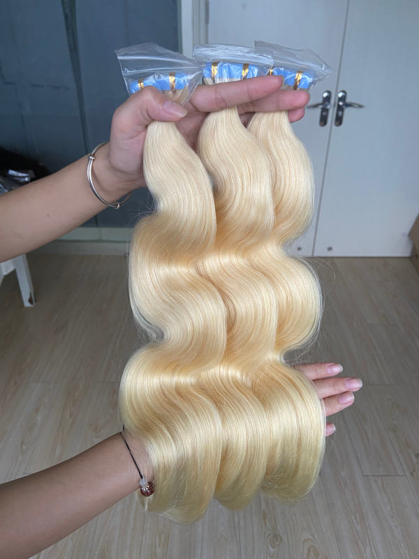 iqueenla #613 Blonde Color Body Wave Tape In Hair Extension