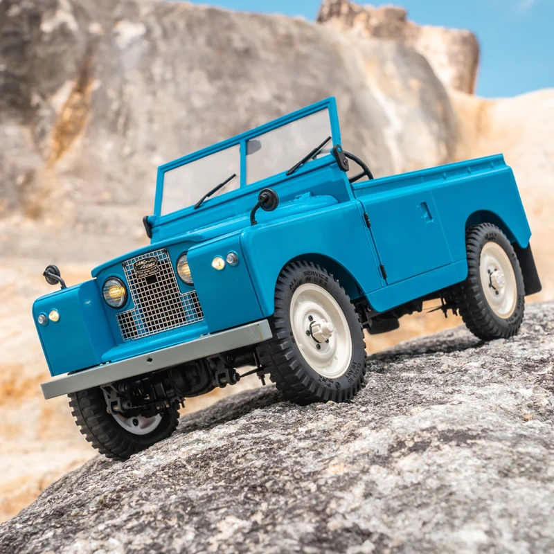 FMS 1:12 Land Rover Series II RTR