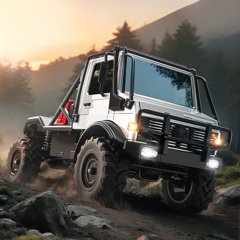 MNR/C MN333 1/18 4WD Off-Road Alloy RC Semi-Truck Rock Crawler RTR