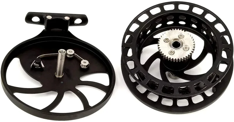 AS NEW 5/6 Fly Reel and floating Line - sporting goods - by owner