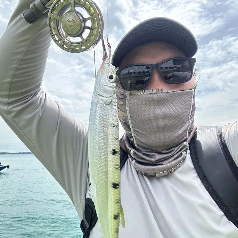 Riverruns Super Breathable Neck Gaiter,Multi-use Headscarf for Fishing Hunting Kayaking Hiking Cycling