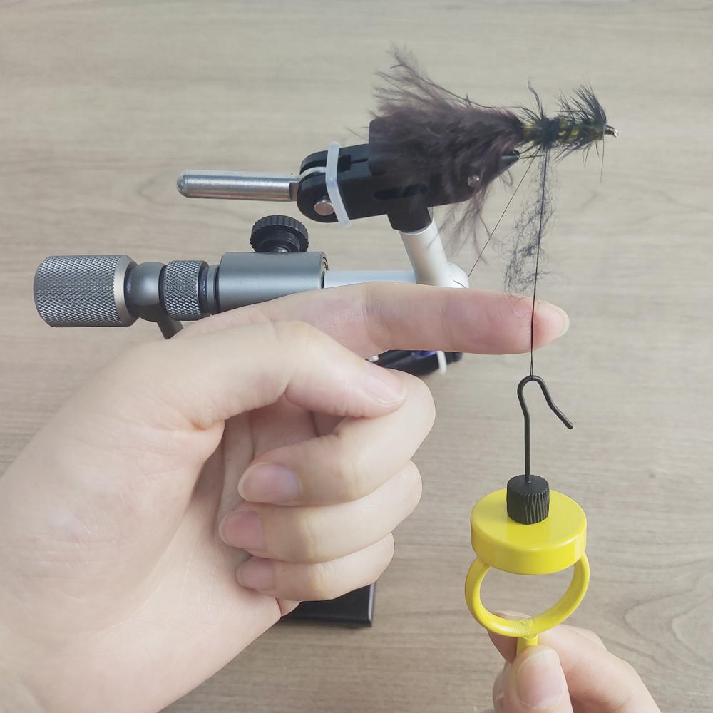 (New year Gifts) Aventik Dubbing Spinner