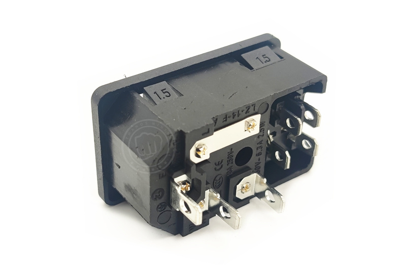 C13 socket with switch
