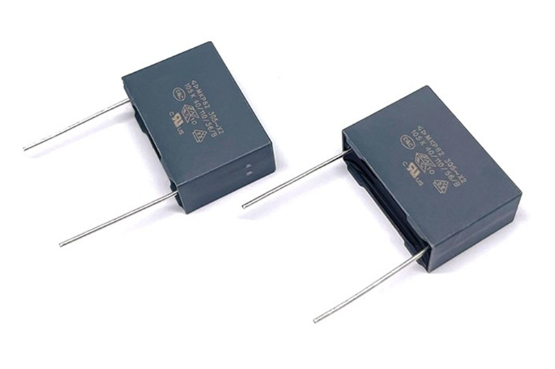 MKP62 305V X2 105K