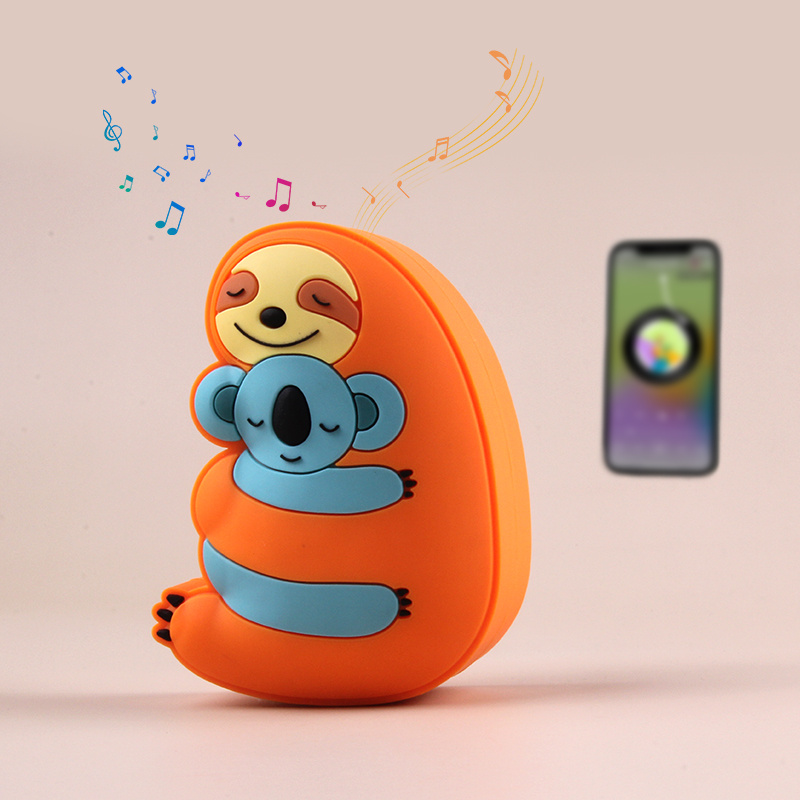 Cuddling Soth Koala Bluetooth Speaker