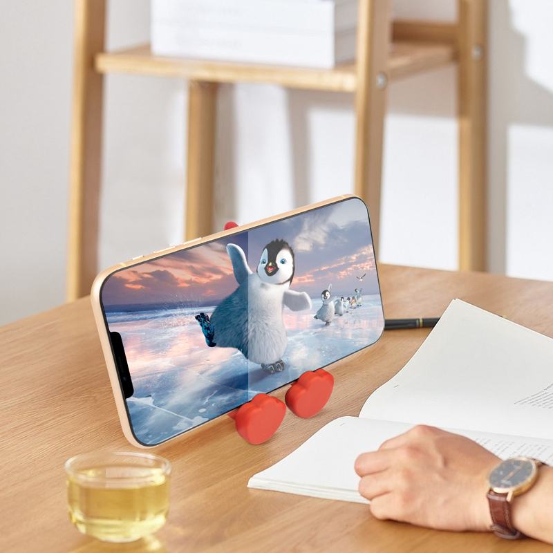 Penguin Bluetooth Speaker with Phone Holder