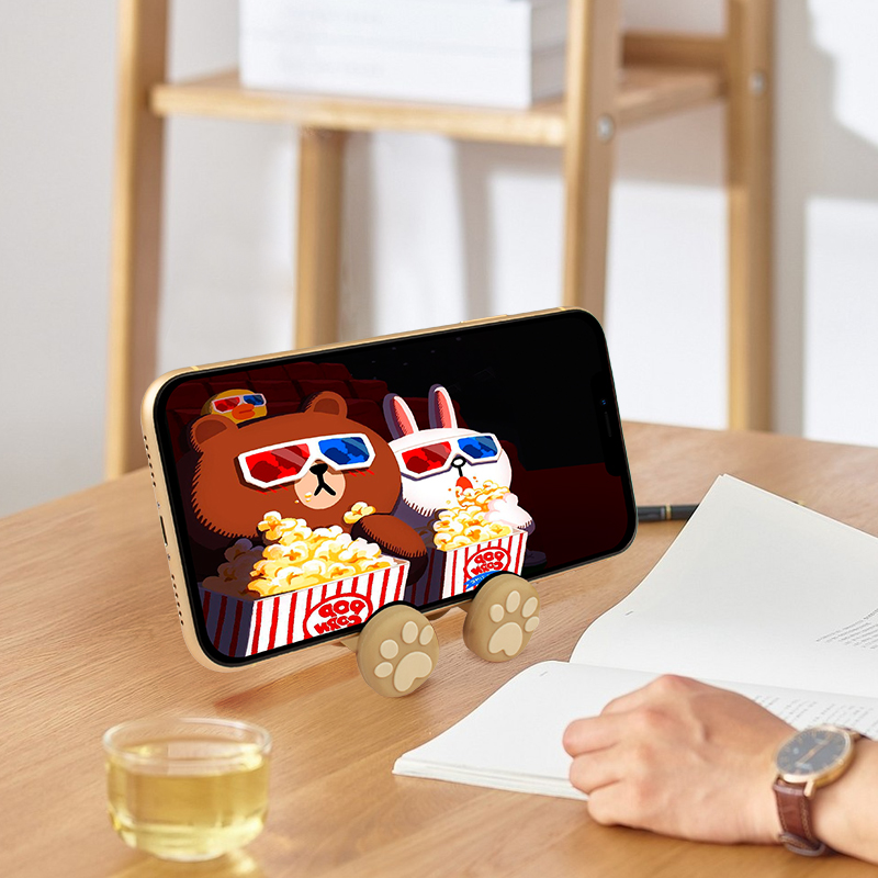 Bear Bluetooth Speaker with Phone Holder