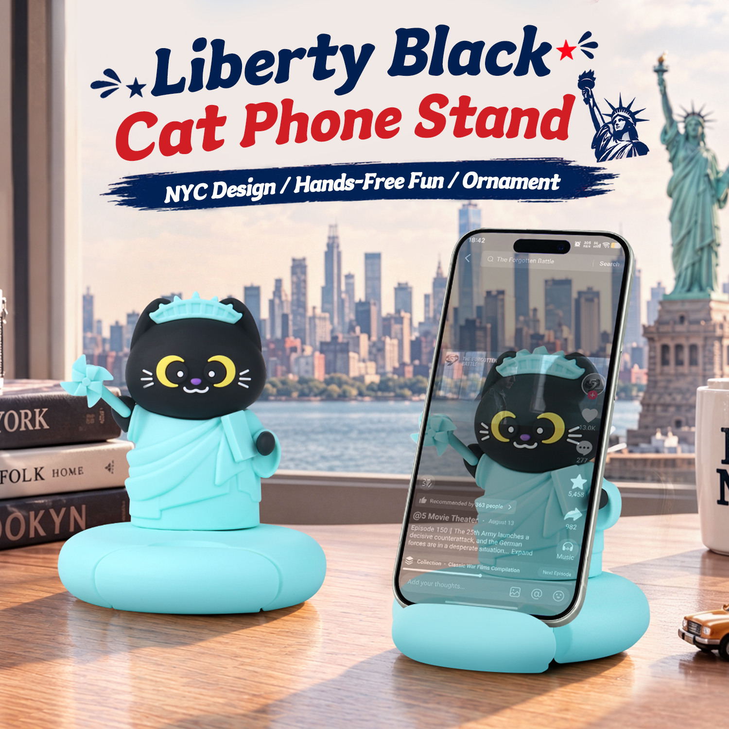 Custom Souvenir New York Statue of Liberty Cat Phone Stand PVC Desktop Ornament Cartoon Desktop Black Cat Mobile Phone Stand