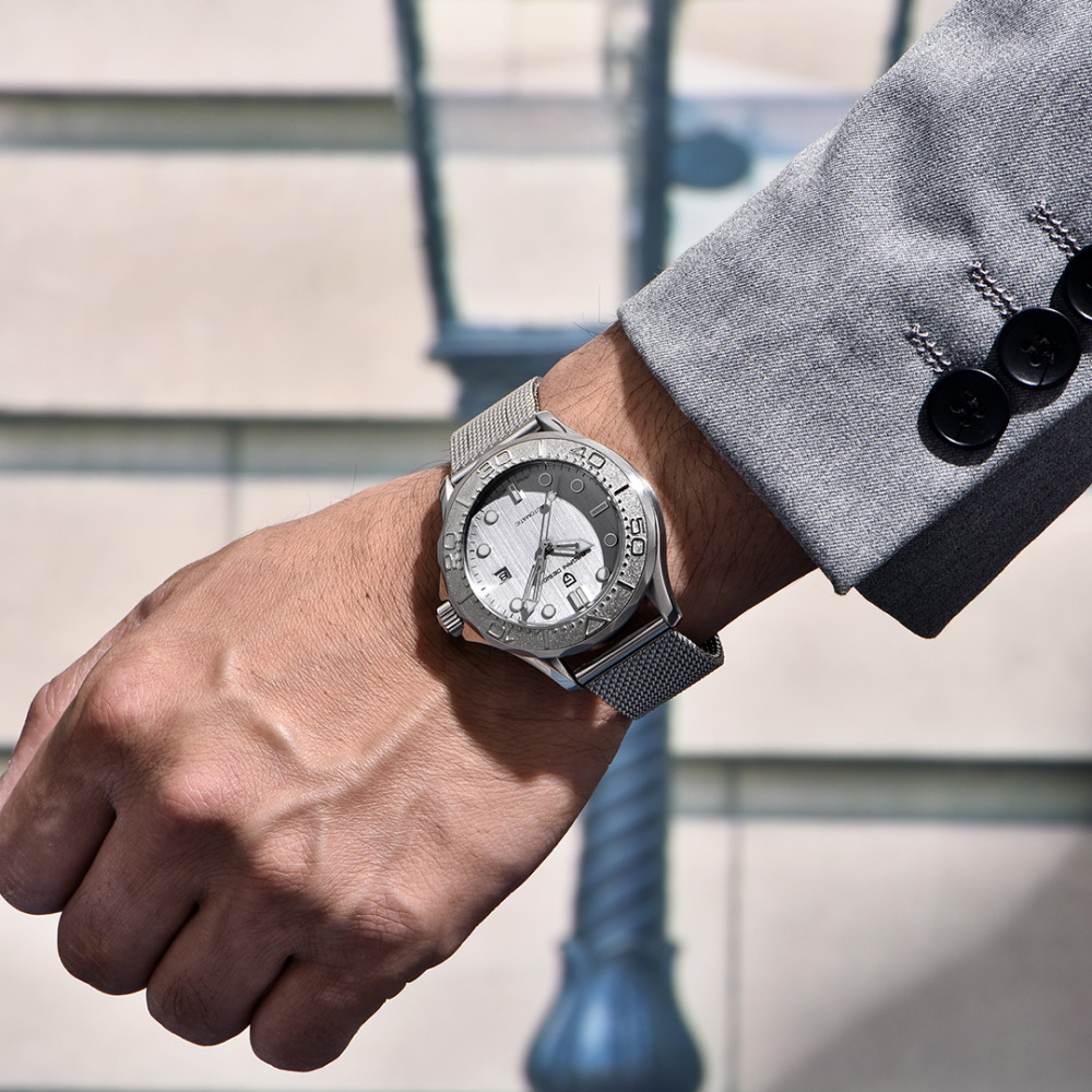 PAGANI DESIGN PD-1818 New Automatic Men's Watch Diver 300 Homage full Stainless Steel Mechanical 100M Waterproof Wrist Watch for Men, Synthetic Sapphire Dial Glass, Mesh Watch Strap
