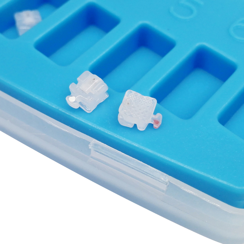  MacDent Dental Orthodontic Ceramic Self-ligating Brackets & Tool