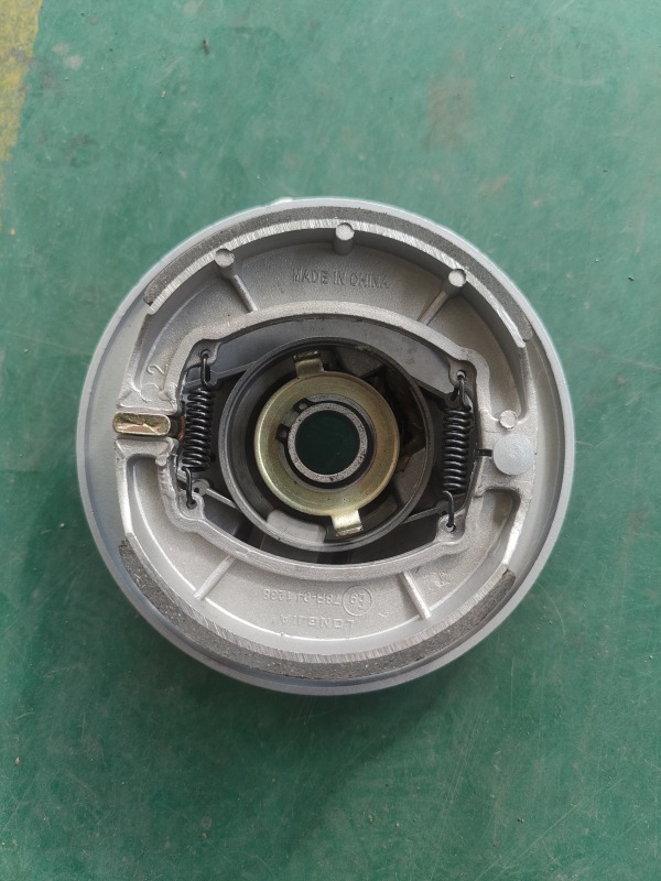 CJ-PJ-Front drum brake