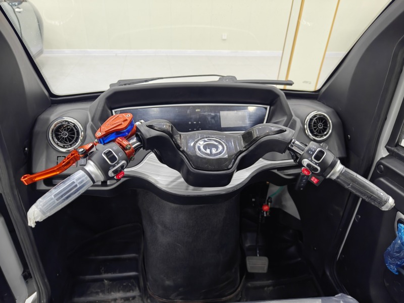 Enclosed Electric Cargo Motorcycle with Cab, Electric Pickup Truck