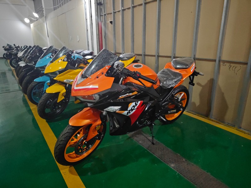 2024 Best-Selling Fuel Two-Wheeled Adult Passenger Gasoline Motorcycle