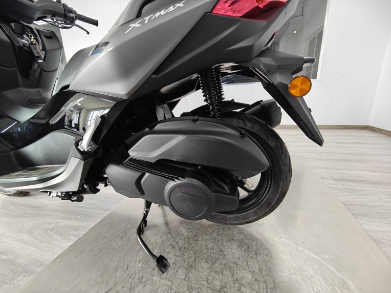 150cc scooter, motorcycle for city life